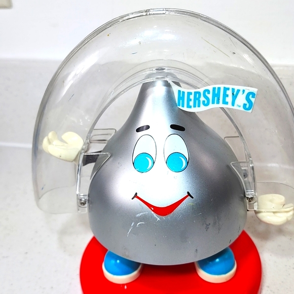 Vintage 1999 Hershey's Kisses Juggler candy dispenser Collectible - Picture 5 of 8